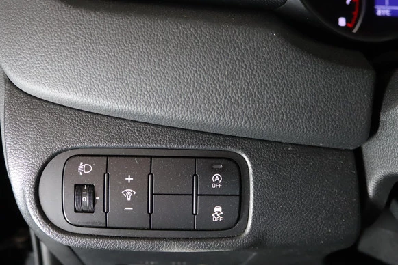 Kia Carens - Afbeelding 16 van 30