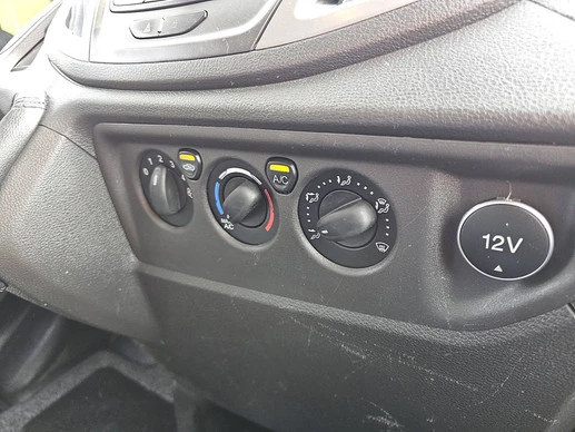 Ford Transit - Afbeelding 13 van 17