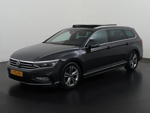 Volkswagen Passat - Afbeelding 1 van 30