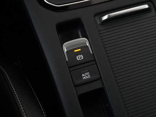 Volkswagen Passat - Afbeelding 11 van 30