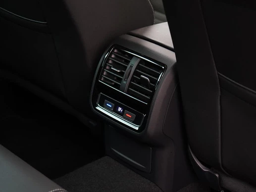 Volkswagen Passat - Afbeelding 27 van 30