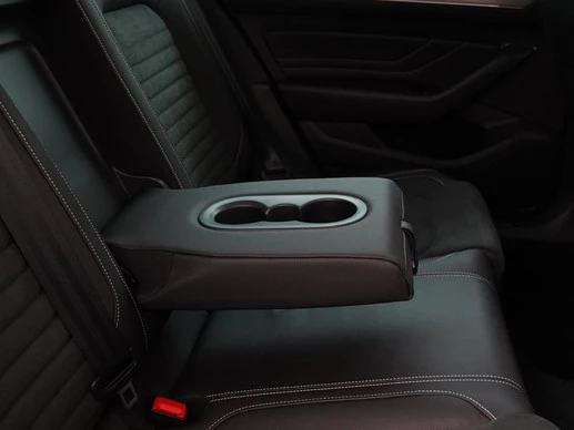 Volkswagen Passat - Afbeelding 28 van 30