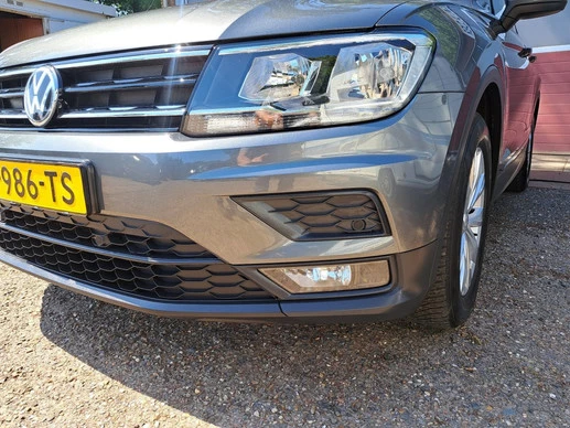 Volkswagen Tiguan - Afbeelding 28 van 30