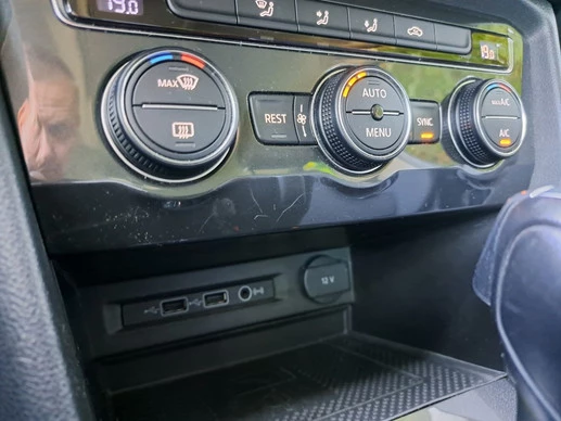 Volkswagen Tiguan - Afbeelding 9 van 30