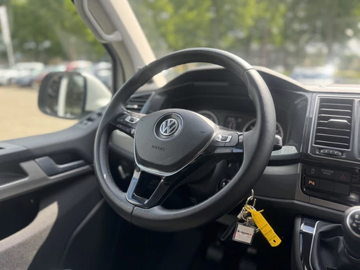 Volkswagen Multivan - Afbeelding 11 van 30