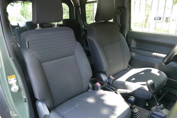 Suzuki Jimny - Afbeelding 19 van 30