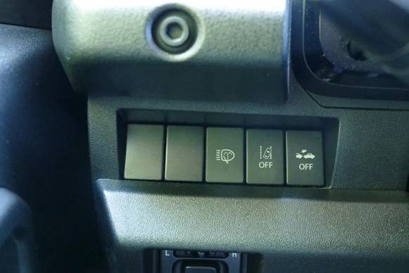Suzuki Jimny - Afbeelding 29 van 30