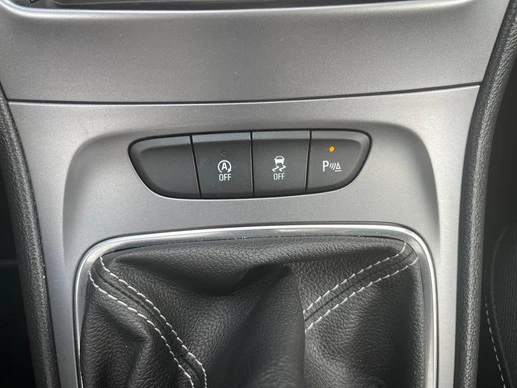 Opel Astra - Afbeelding 10 van 18