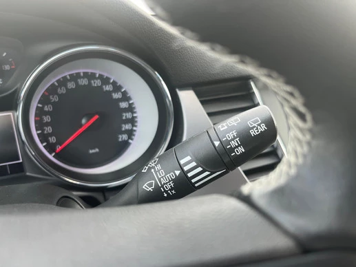 Opel Astra - Afbeelding 13 van 18