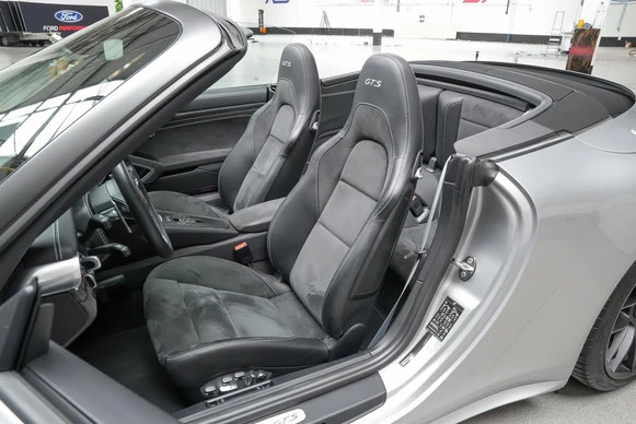 Porsche 911 - Afbeelding 8 van 30