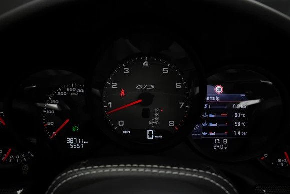 Porsche 911 - Afbeelding 25 van 30