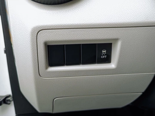 Suzuki Ignis - Afbeelding 21 van 30