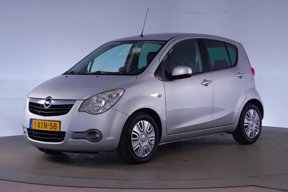 Opel Agila - Afbeelding 1 van 30