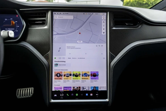 Tesla Model X - Afbeelding 26 van 30