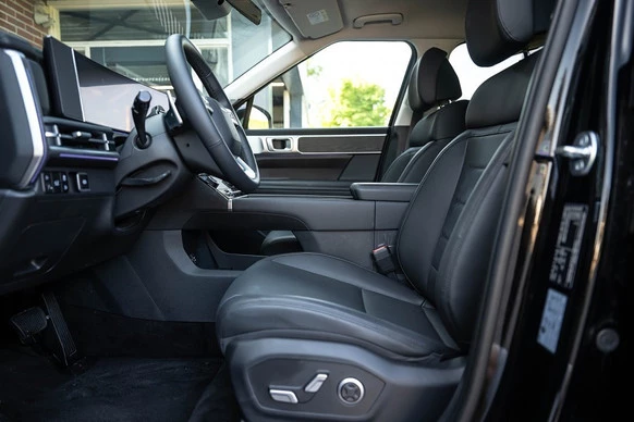 Hyundai Santa Fe - Afbeelding 13 van 30