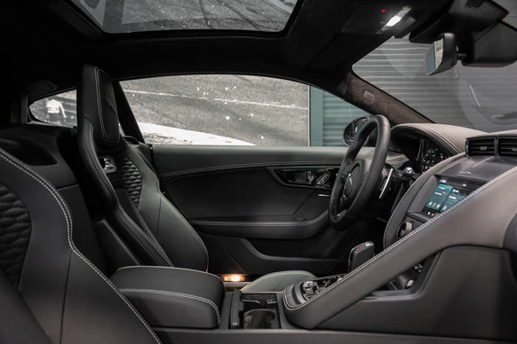 Jaguar F-Type - Afbeelding 19 van 30