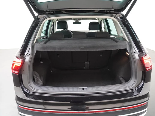 Volkswagen Tiguan - Afbeelding 24 van 30