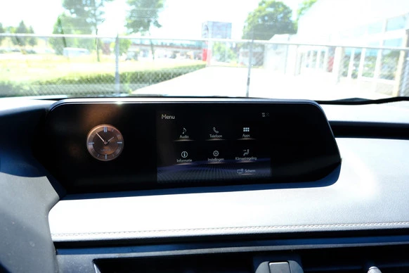 Lexus UX - Afbeelding 17 van 30