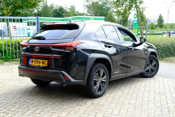 Lexus UX - Afbeelding 3 van 30