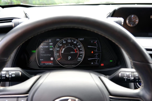 Lexus UX - Afbeelding 11 van 30