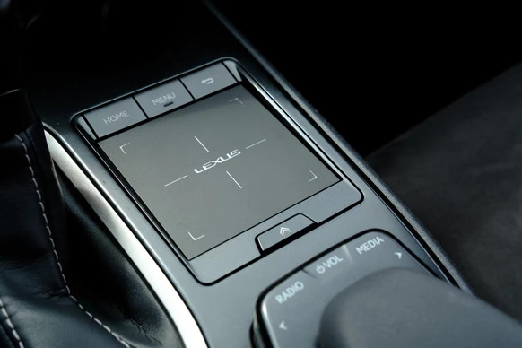 Lexus UX - Afbeelding 20 van 30