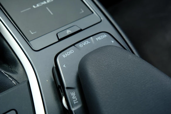 Lexus UX - Afbeelding 22 van 30