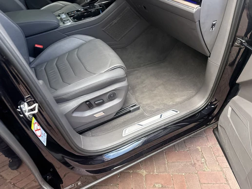 Volkswagen Touareg - Afbeelding 29 van 30