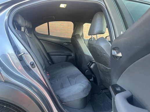 Lexus UX - Afbeelding 3 van 30
