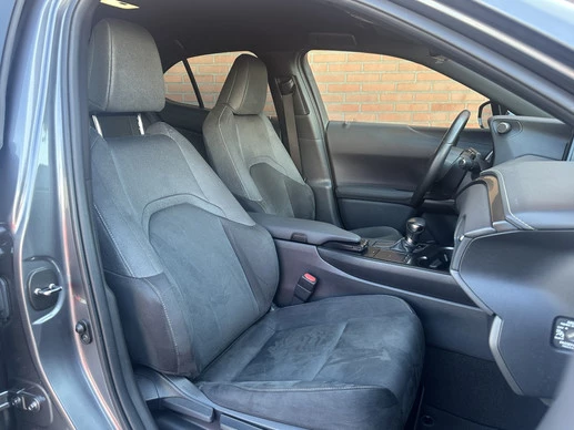 Lexus UX - Afbeelding 5 van 30