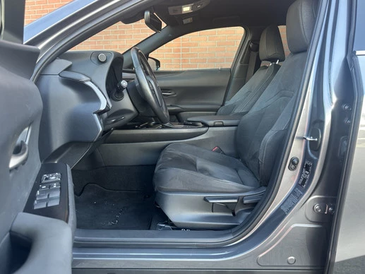 Lexus UX - Afbeelding 11 van 30