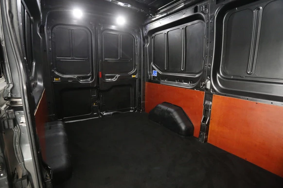 Ford Transit - Afbeelding 24 van 27