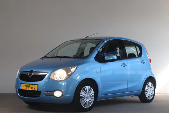 Opel Agila - Afbeelding 1 van 24