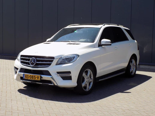 Mercedes-Benz M-Klasse - Afbeelding 1 van 14