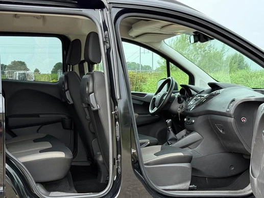 Ford Tourneo Courier - Afbeelding 15 van 30