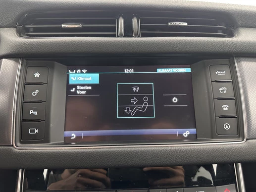 Jaguar XF - Afbeelding 14 van 29