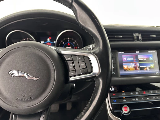 Jaguar XF - Afbeelding 19 van 29