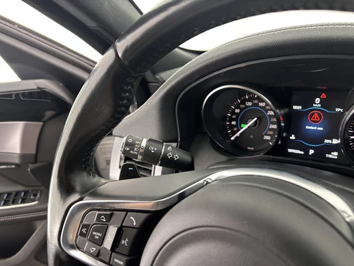 Jaguar XF - Afbeelding 21 van 29