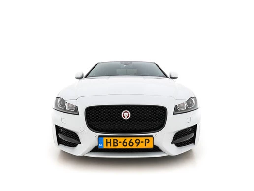 Jaguar XF - Afbeelding 2 van 30