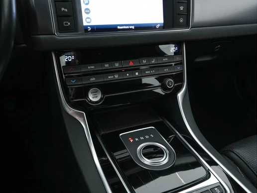 Jaguar XF - Afbeelding 14 van 30