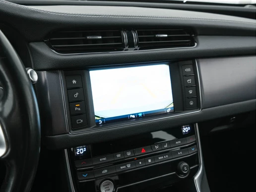 Jaguar XF - Afbeelding 16 van 30