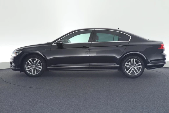 Volkswagen Passat - Afbeelding 6 van 30