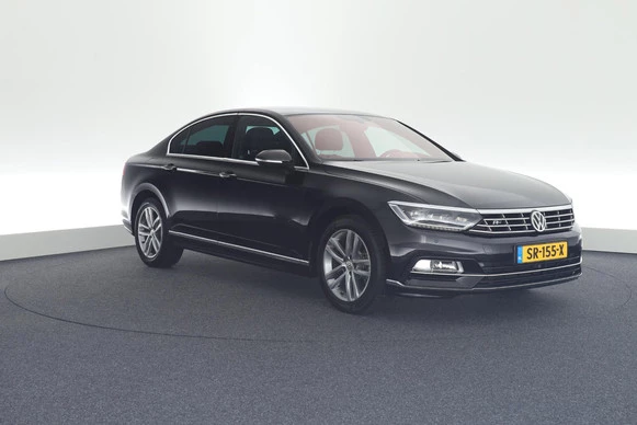 Volkswagen Passat - Afbeelding 10 van 30