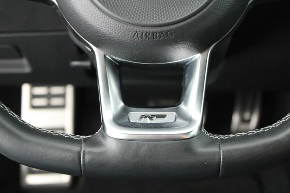 Volkswagen Passat - Afbeelding 18 van 30