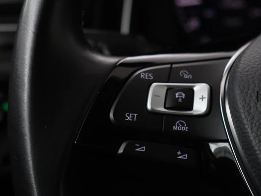 Volkswagen Golf - Afbeelding 15 van 30