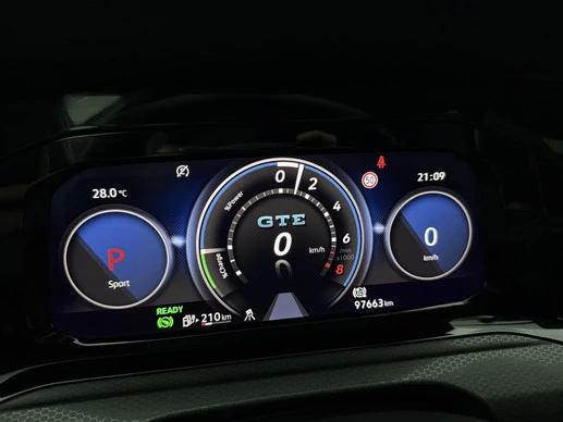 Volkswagen Golf - Afbeelding 24 van 30