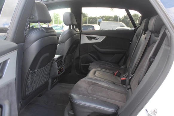 Audi Q8 - Afbeelding 11 van 30