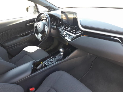 Toyota C-HR - Afbeelding 9 van 30