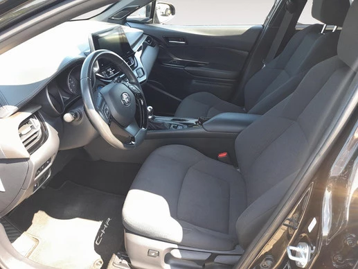 Toyota C-HR - Afbeelding 10 van 30