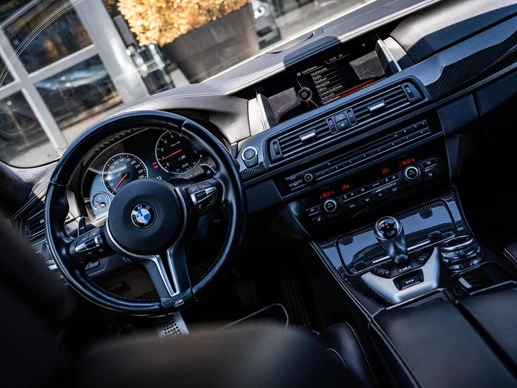 BMW M5 - Afbeelding 25 van 30