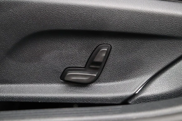 Mercedes-Benz C-Klasse - Afbeelding 21 van 30